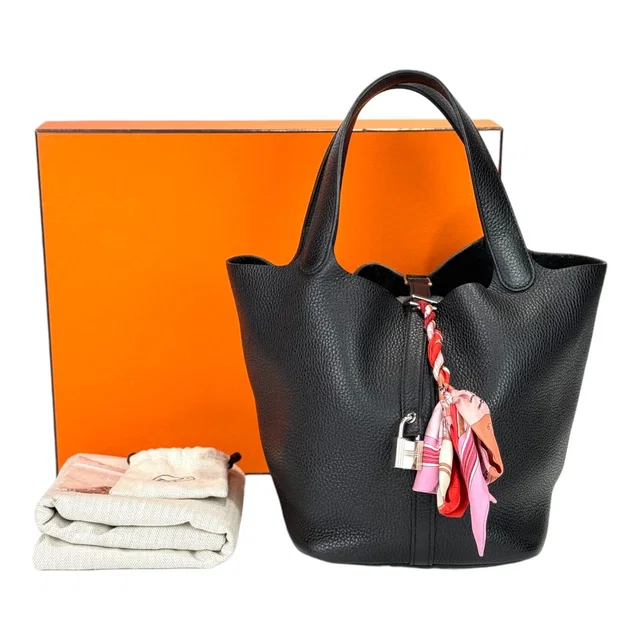 Hermès Picotin 22 Black with PHW - Full Set in Black from Luxury Promise