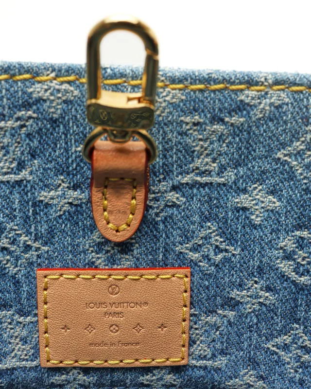 Louis Vuitton Monogram Denim OnTheGo MM Bag in Denim from A Retro Tale, photo 6 of 9