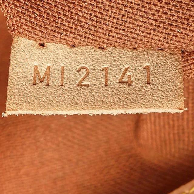 Louis Vuitton Monogram Palermo GM Bag in Coated canvas from A Retro Tale, photo 9 of 10