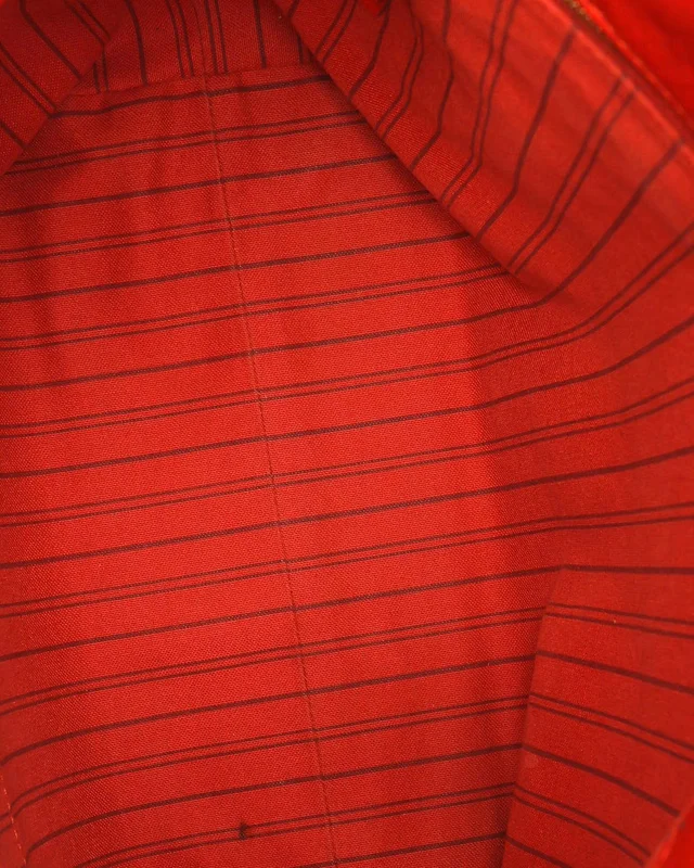 Louis Vuitton Monogram Empreinte Métis Hobo Bag in Canvas from A Retro Tale, photo 8 of 10