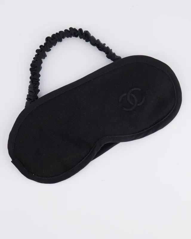 Chanel Grey and Black Wool Blanket, with Pouch and Eye Mask Set with CC Logo Prints in Black Wool from Sellier, photo 10 of 10