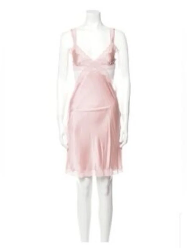 Stella McCartney Clara Whispering Pink Silk Lace-Trim Chemise in pink Silk from Poshmark, photo 3 of 13