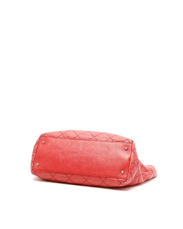 Chanel On The Road Tote Bag in Leather from A Retro Tale, photo 5 of 12