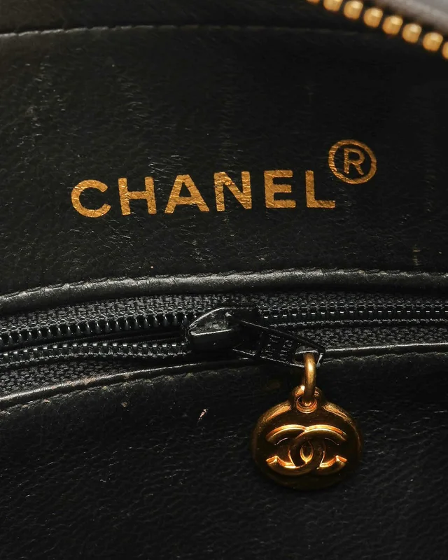 Chanel CC Camera Bag in Lambskin from A Retro Tale, photo 9 of 10