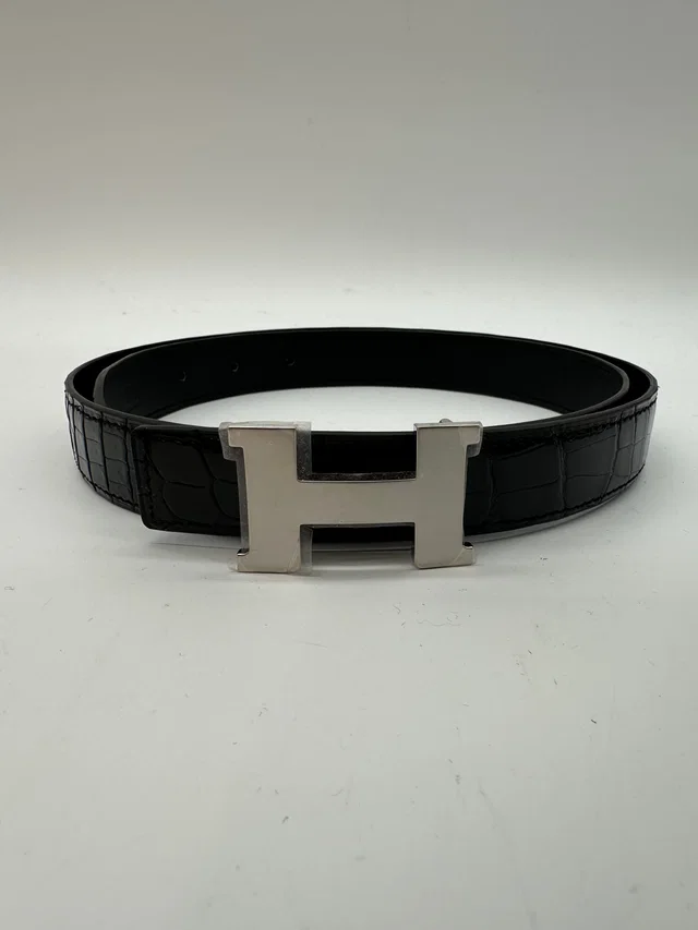 Hermès Crocodile Porosus Shiny Black Leather Belt 24, with Mini Constance Belt Palladium Buckle in Black Crocodile from Luxury Promise