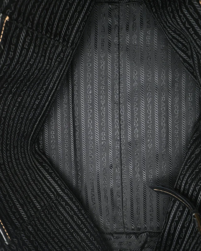 Prada Tote Bag in Canvas from A Retro Tale, photo 6 of 9