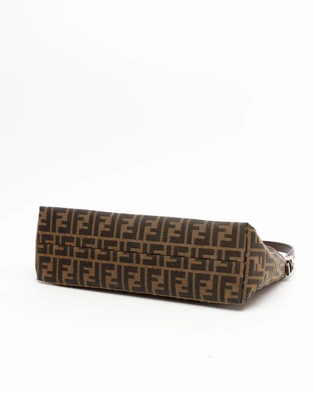 Fendi Large Zucca Shoulder Bag in Canvas from A Retro Tale, photo 4 of 8