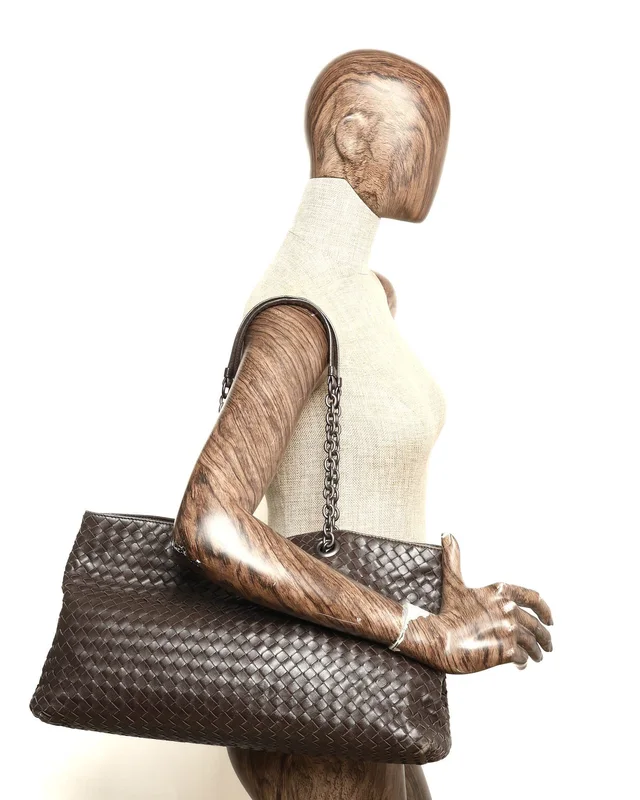 Bottega Veneta Intrecciato Dual Chain Tote Bag in Woven leather from A Retro Tale, photo 11 of 11