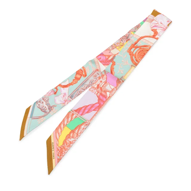 Pink Hermès Cavalleria d Etriers Silk Twilly Scarf Scarves in Pink Silk from Designer Revival