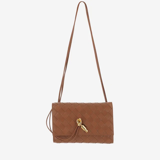 Bottega Veneta Andiamo Clutch — Brown Lambskin in Brown Lambskin from HEWI