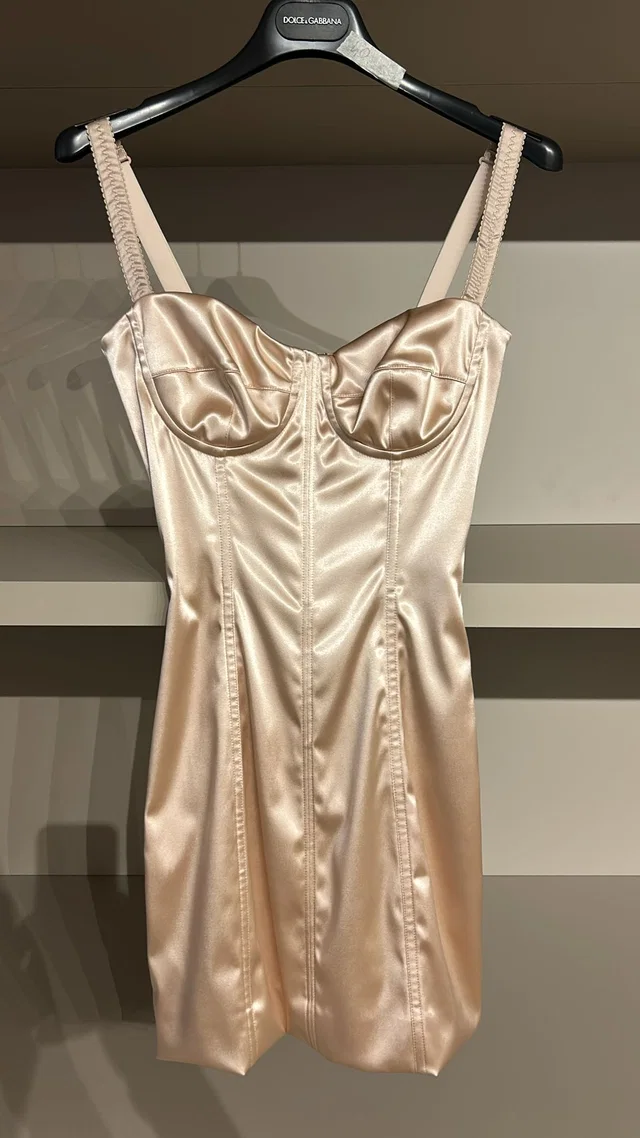 Dolce & Gabbana Beige Silk Short DRESS in Beige Silk from Luxury Promise