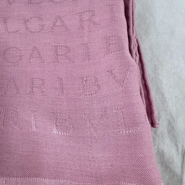 Bvlgari Logonania Stole / Shawl in 40% wool, 60% silk from Reowned, photo 4 of 5