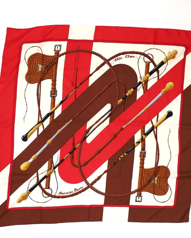 Hermès Carré 90 Click Crack Silk Scarf in Silk from A Retro Tale, photo 2 of 3
