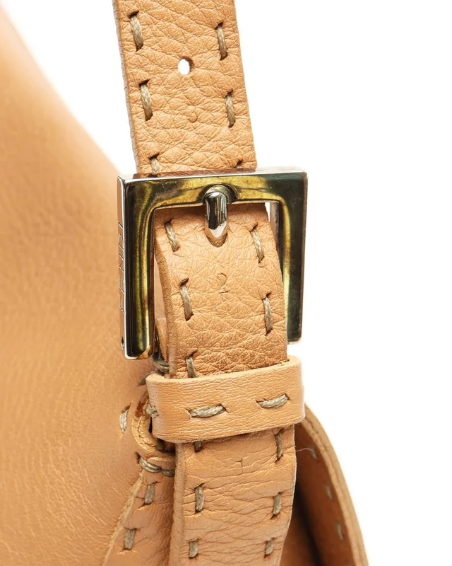 Fendi Selleria Mamma Bag in Caviar leather from A Retro Tale, photo 8 of 13