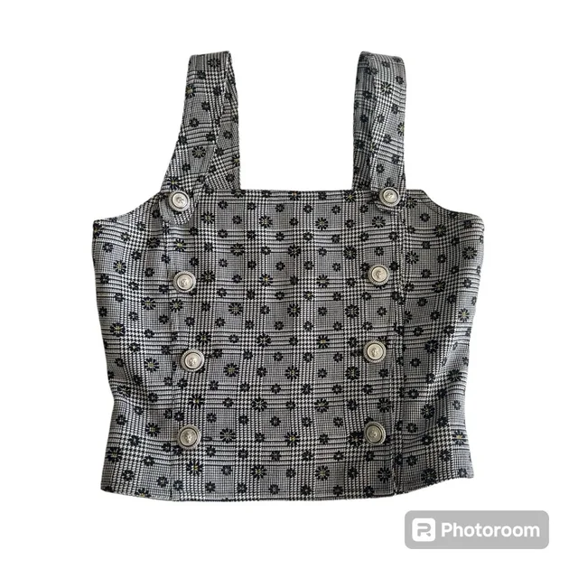 Top Versace Versus By Gianni Versace 1995 Vintage in black|white from Poshmark
