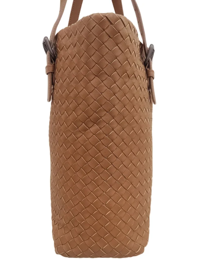 Bottega Veneta Intrecciato Tote Bag, Brown in Brown Woven leather from VINTAGE QOO TOKYO, photo 3 of 10