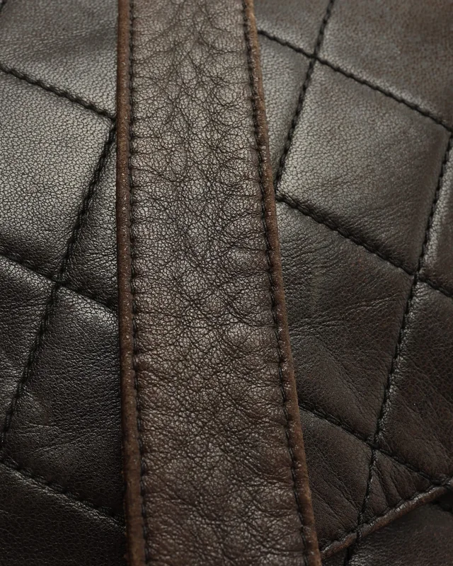 Chanel CC Vintage Tote Bag in Leather from A Retro Tale, photo 8 of 12