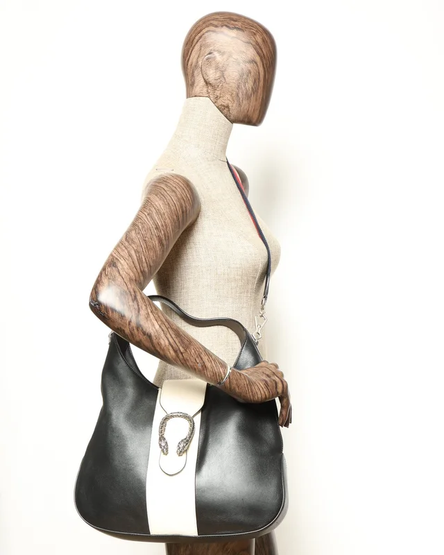 Gucci Medium Dionysus Hobo Bag in Leather from A Retro Tale, photo 9 of 9