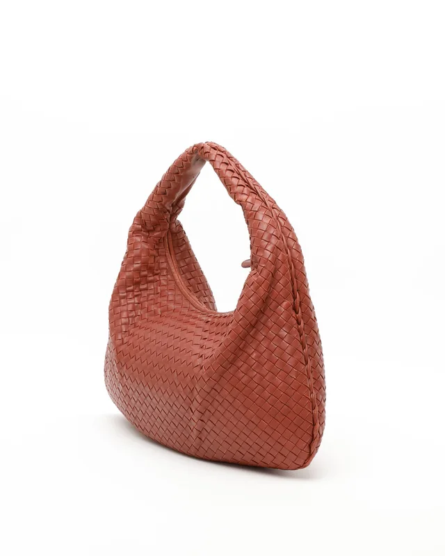 Bottega Veneta Large Intrecciato Hobo Bag in Woven leather from A Retro Tale, photo 2 of 10