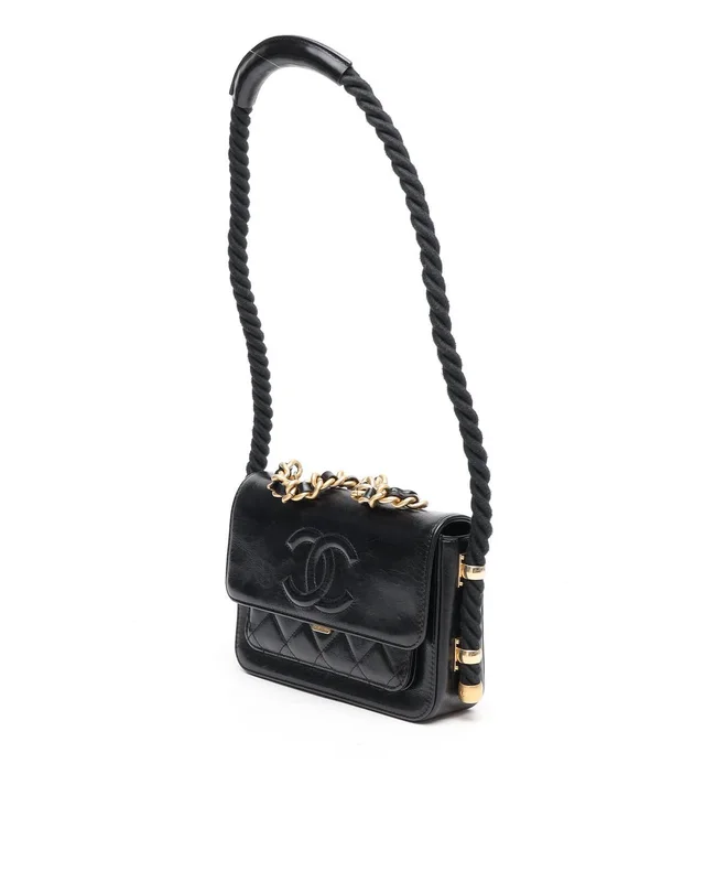 Chanel En Vogue Rope Flap Bag in Leather from A Retro Tale, photo 2 of 11