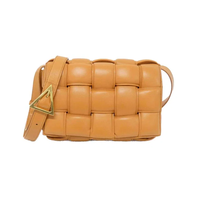 Bottega Veneta Lamb Shoulder Bag in Leather from LuxUness