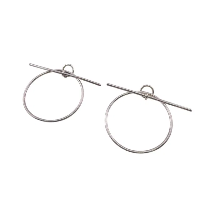 Hermès Loop MM Earrings from The Reluxe