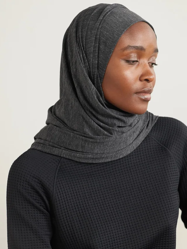 LULULEMON Stretch-jersey hijab in Black, photo 2 of 2 from NET-A-PORTER (Canada)