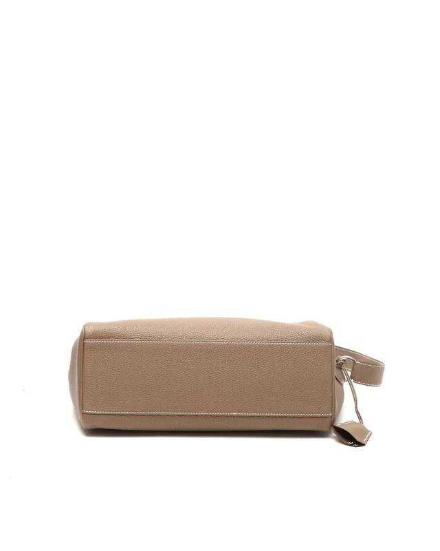 Hermès Etoupe Kelly Messenger GM Togo Bag in Taupe Togo leather from A Retro Tale, photo 4 of 10