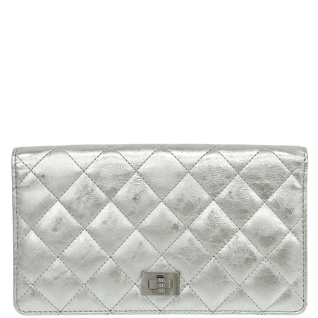 Chanel 2007 vintage 2.55 long wallet, champagne gold in Gold Leather from VINTAGE QOO TOKYO