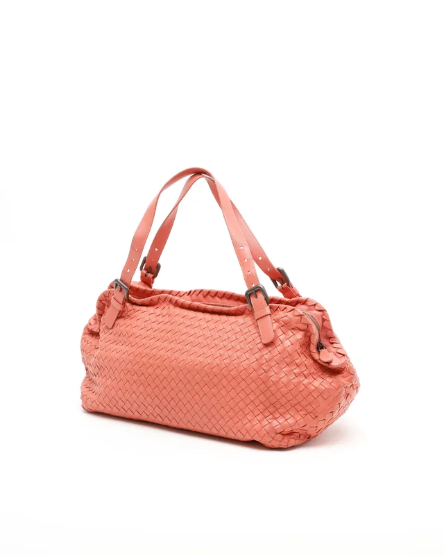 Bottega Veneta Intrecciato Tote Bag in Woven leather from A Retro Tale, photo 2 of 8