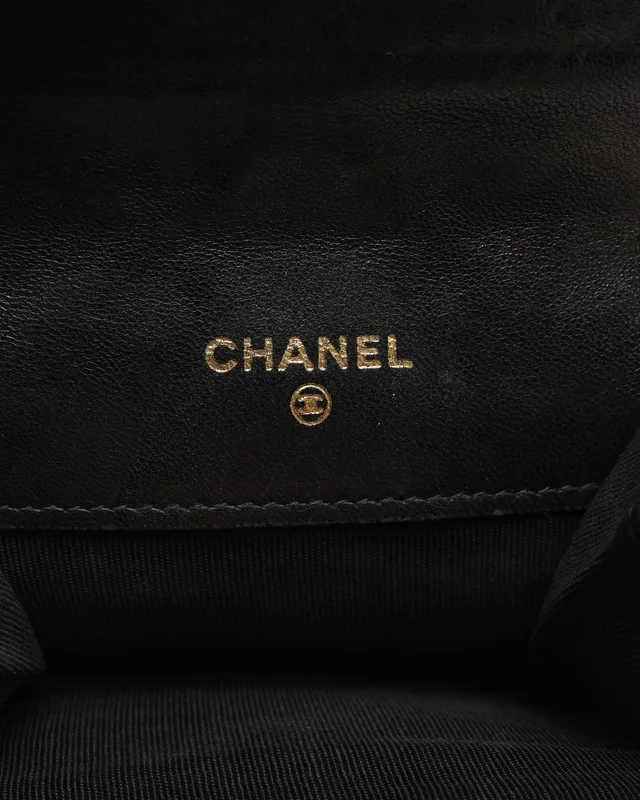 Chanel Flap Card Holder in Leather from A Retro Tale, photo 4 of 4