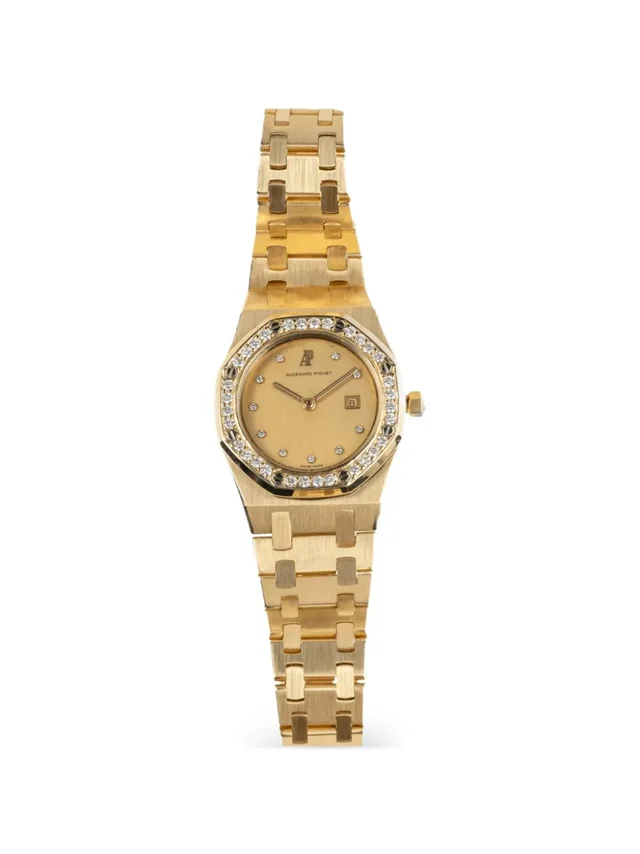 Audemars Piguet Royal Oak baton indexes diamond bezel 30mm watch - unisex - Yellow Gold in gold from Farfetch