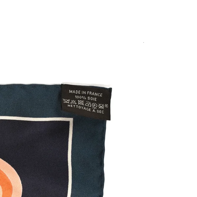 Hermès Twill Duo Cosmique Scarf 90 Vert Black Corail in Black Silk from FASHIONPHILE, photo 3 of 3