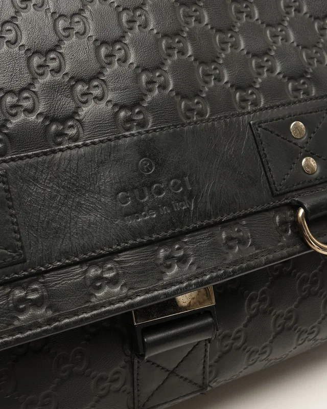 Gucci Guccissima Messenger Bag in Leather from A Retro Tale, photo 6 of 12