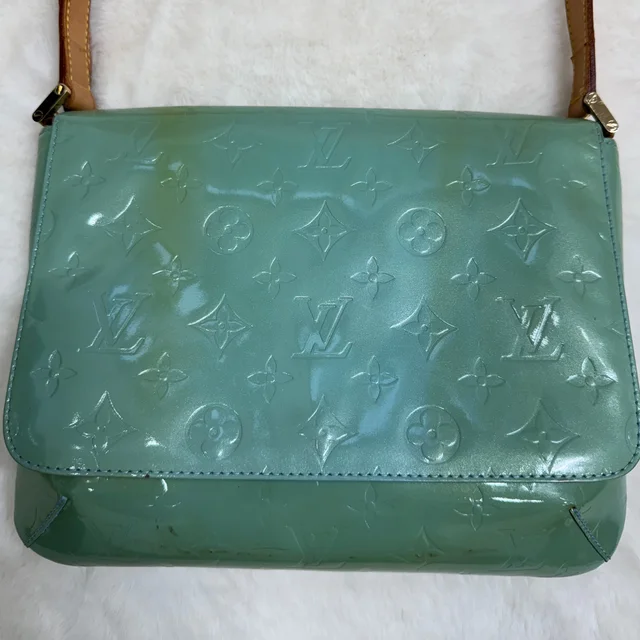 Louis Vuitton Green Monogram Vernis Thompson Street Bag in Green Patent leather from SparklesnDreams