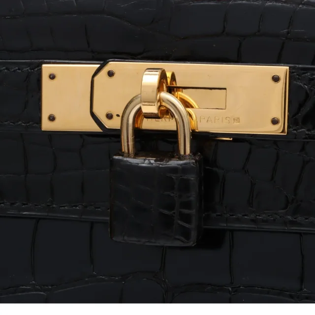 Hermès 1991 Alligator Kelly 28 Black in Black Crocodile from VINTAGE QOO TOKYO, photo 12 of 17