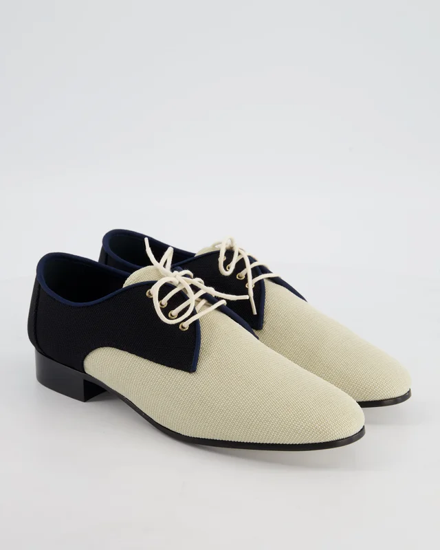 Chanel Cream, Navy & Black Canvas Oxfords Shoes with Interlocking CC Logo Detail Size EU 38 in Black Canvas from Sellier, photo 2 of 2