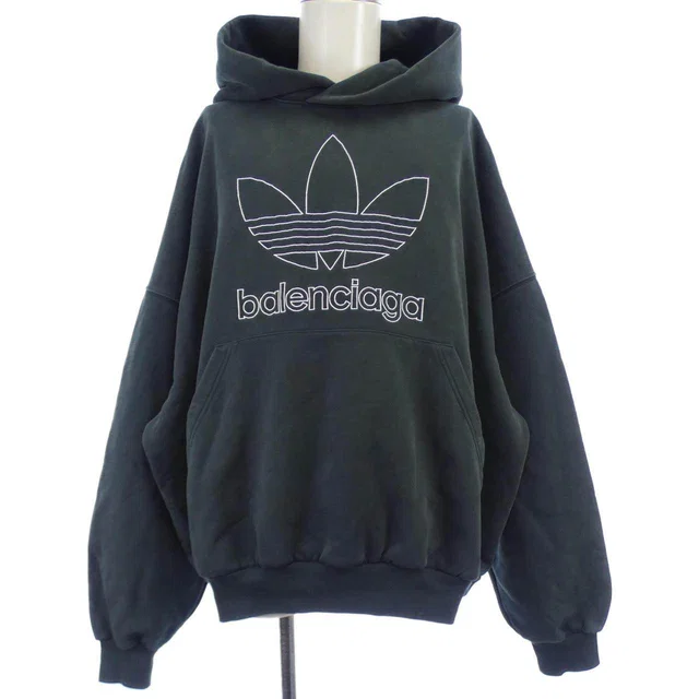 Balenciaga Sweatshirts & hoodies from LuxUness