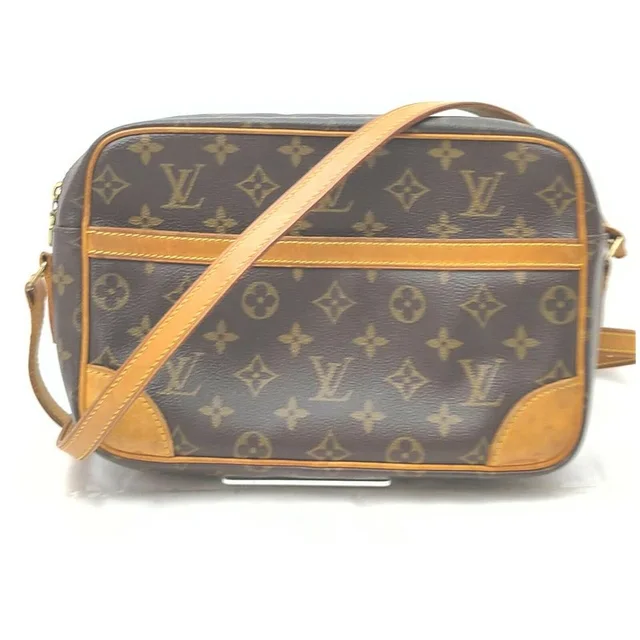 Louis Vuitton Monogram Trocadero Crossbody Bag in Leather from Bagriculture