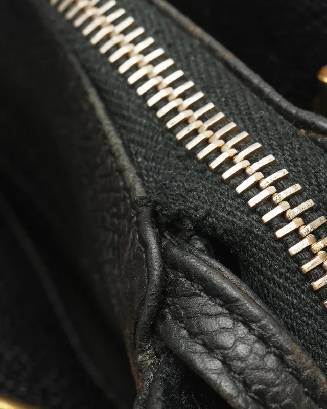 Chanel CC Caviar Chain Bag in Caviar leather from A Retro Tale, photo 6 of 14