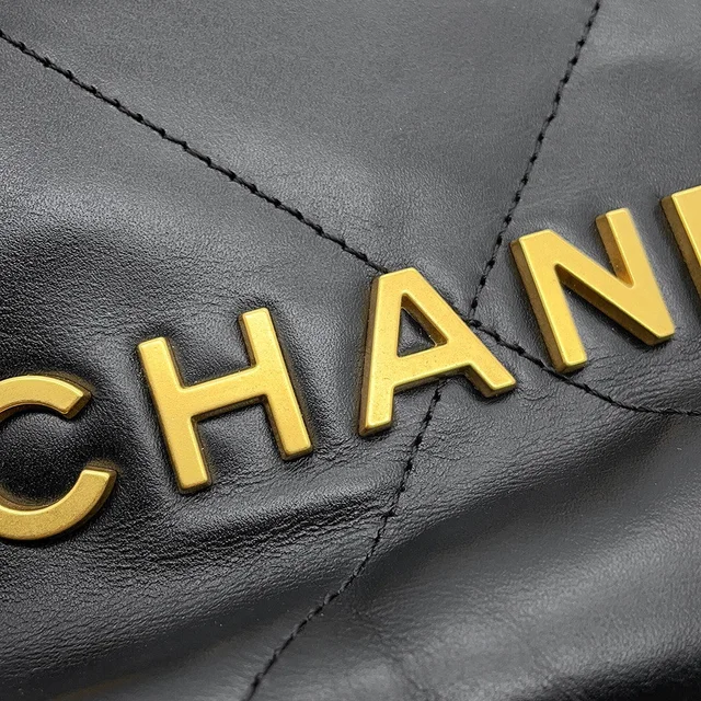 Chanel CHANEL22 ChainShoulder Bag BlackAS3980 Shiny Calf Leather Size Mini in Calfskin from GALLERY RARE, photo 7 of 14