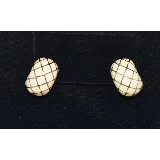 Judith Leiber Women's Earrings - Gold in gold from Depop, photo 1 of 1