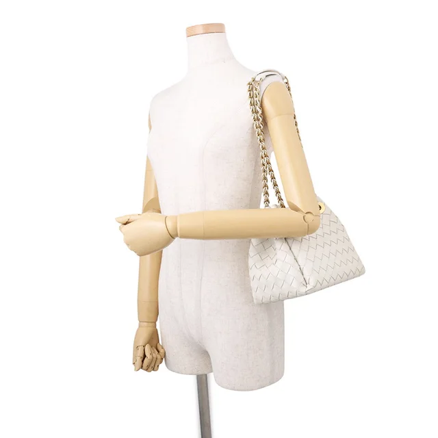 Bottega Veneta INTRECCIATO Parachute Bag Chain Shoulder White817175 Lambskin Size Small in Lambskin from GALLERY RARE, photo 3 of 3