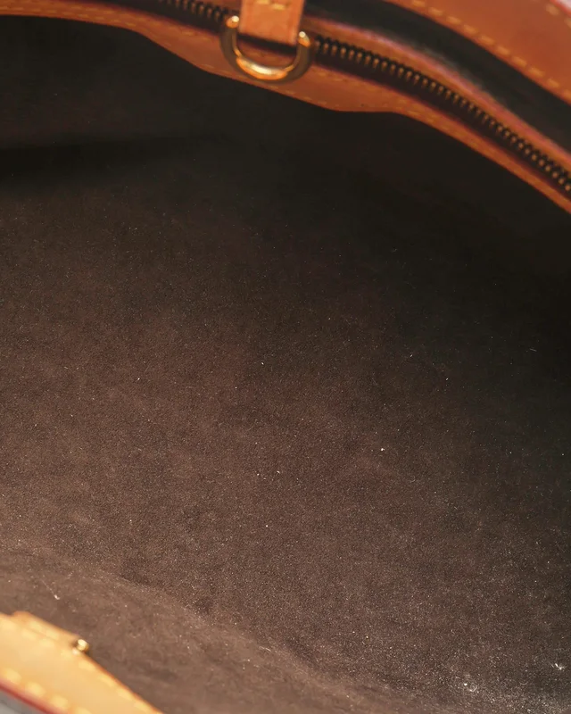 Louis Vuitton Monogram Wilshire PM Tote Bag in Coated canvas from A Retro Tale, photo 11 of 12