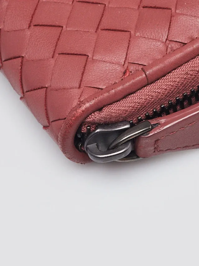 Bottega Veneta Appia Intrecciato Woven Nappa Leather Zip Wallet in Nappa leather from Yoogis, photo 8 of 8