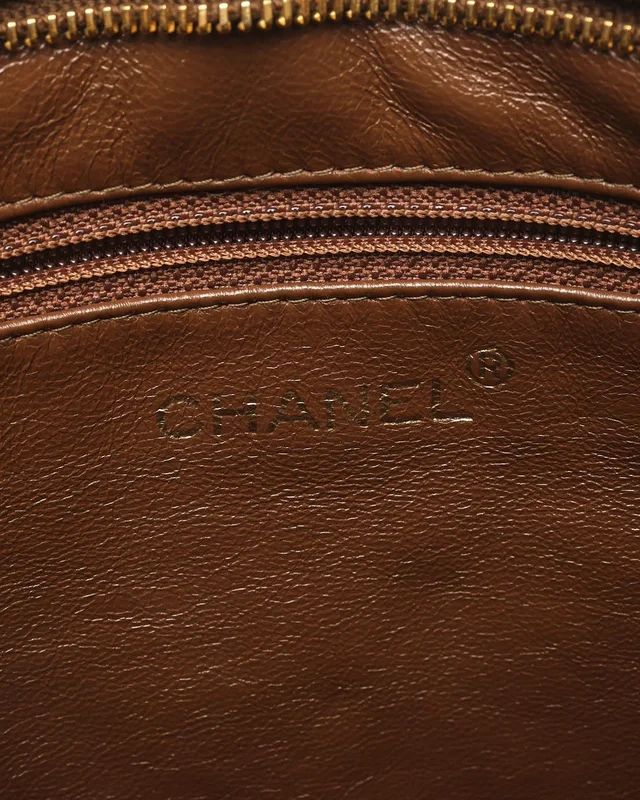 Chanel CC Fringe Chain Bag in Suede from A Retro Tale, photo 8 of 10
