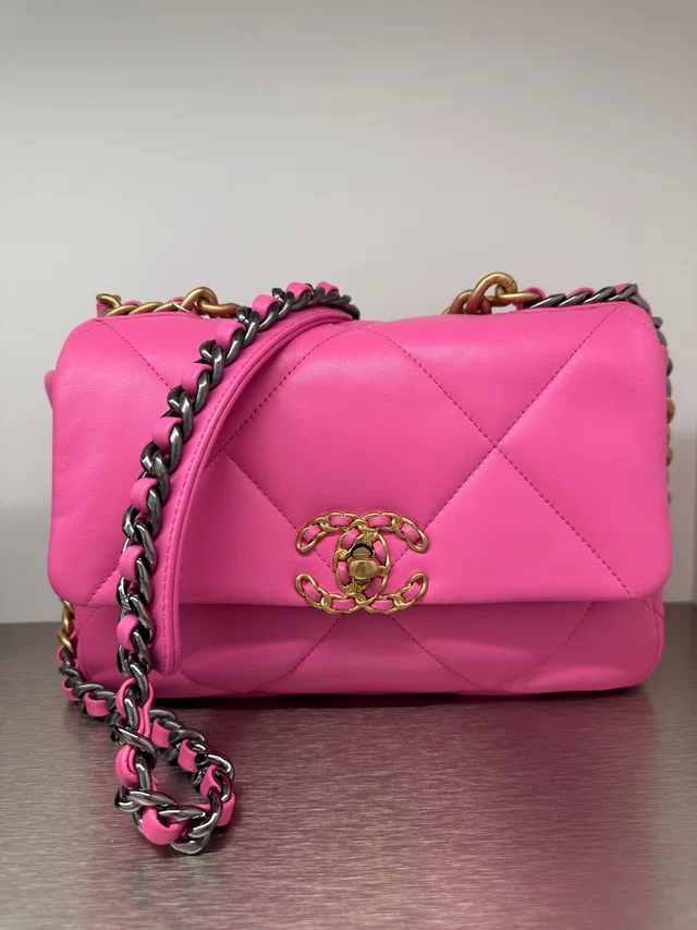 Chanel 19 Fluorescent pink small lambskin 31069167 in Pink Lambskin from Luxury Promise