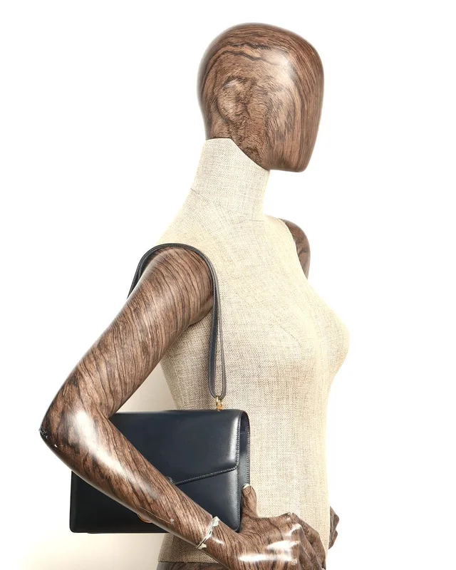 Hermès Box Sac Ring Bag in Box leather from A Retro Tale, photo 15 of 15