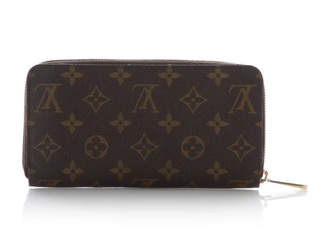 Louis Vuitton Monogram Zippy Wallet in Caviar leather from Ann's Fabulous Finds, photo 4 of 9