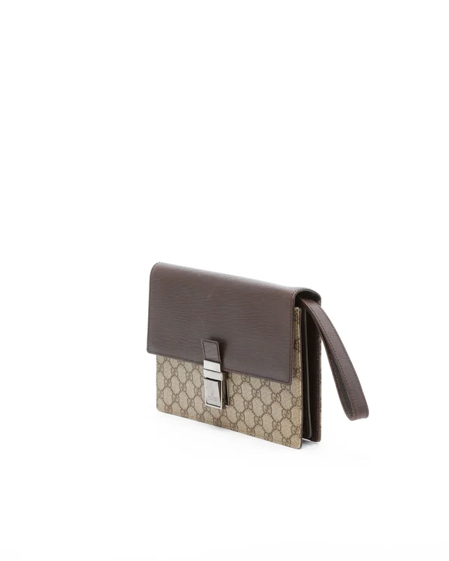 Gucci GG Clutch Bag in Canvas from A Retro Tale, photo 2 of 11